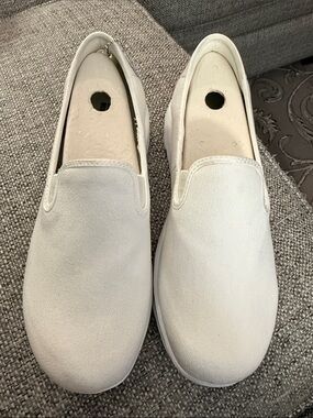 Skechers GOwalk Canvas Slip-On Shoes Adorn White Wide Fit Size 9